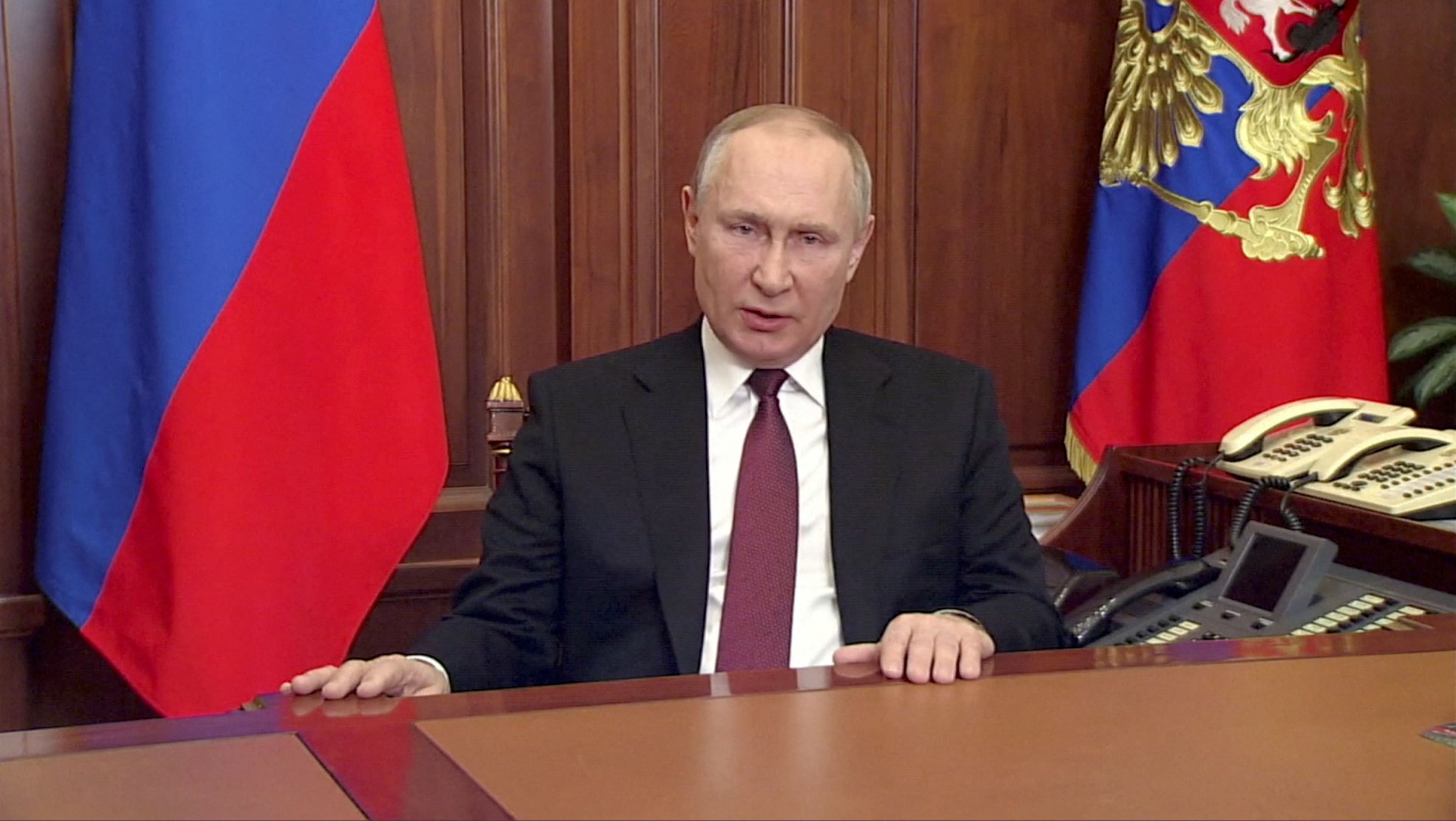 2022-02-24t045416z_1886735586_rc24qs9y0k6p_rtrmadp_3_ukraine-crisis-russia-putin_0.jpg