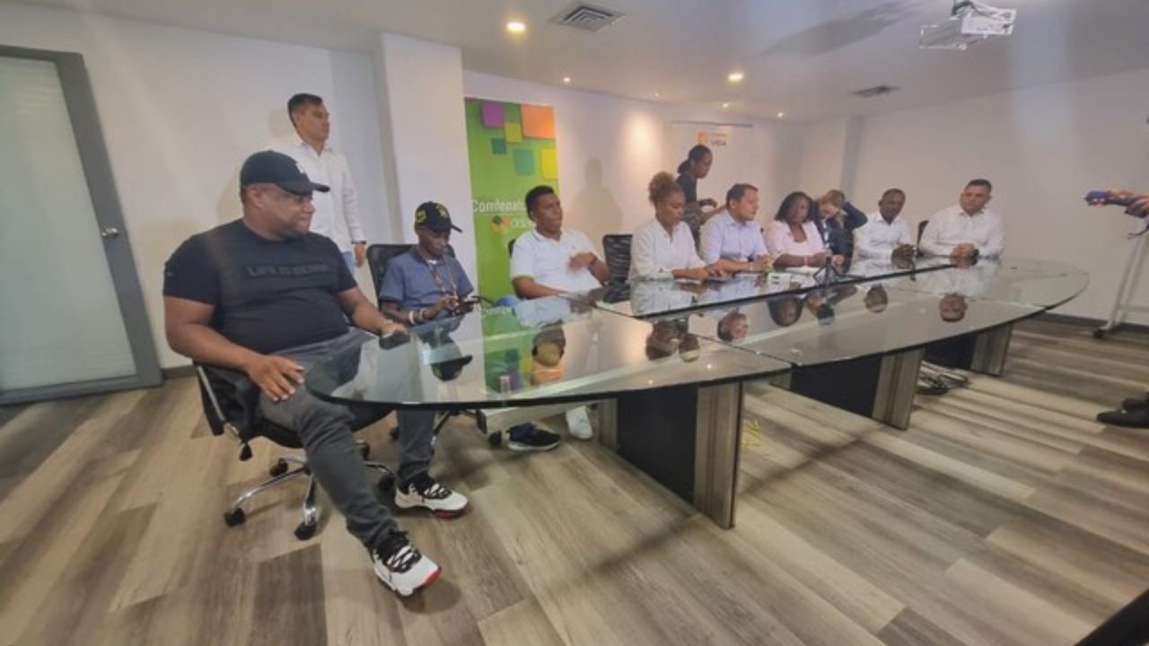mesa_dialogo_en_buenaventura.jpg