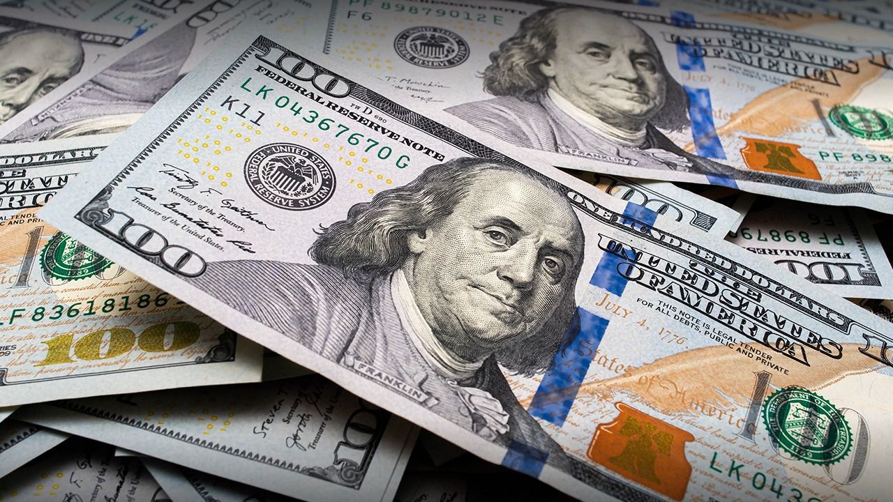 dolar_freepik_0.jpg
