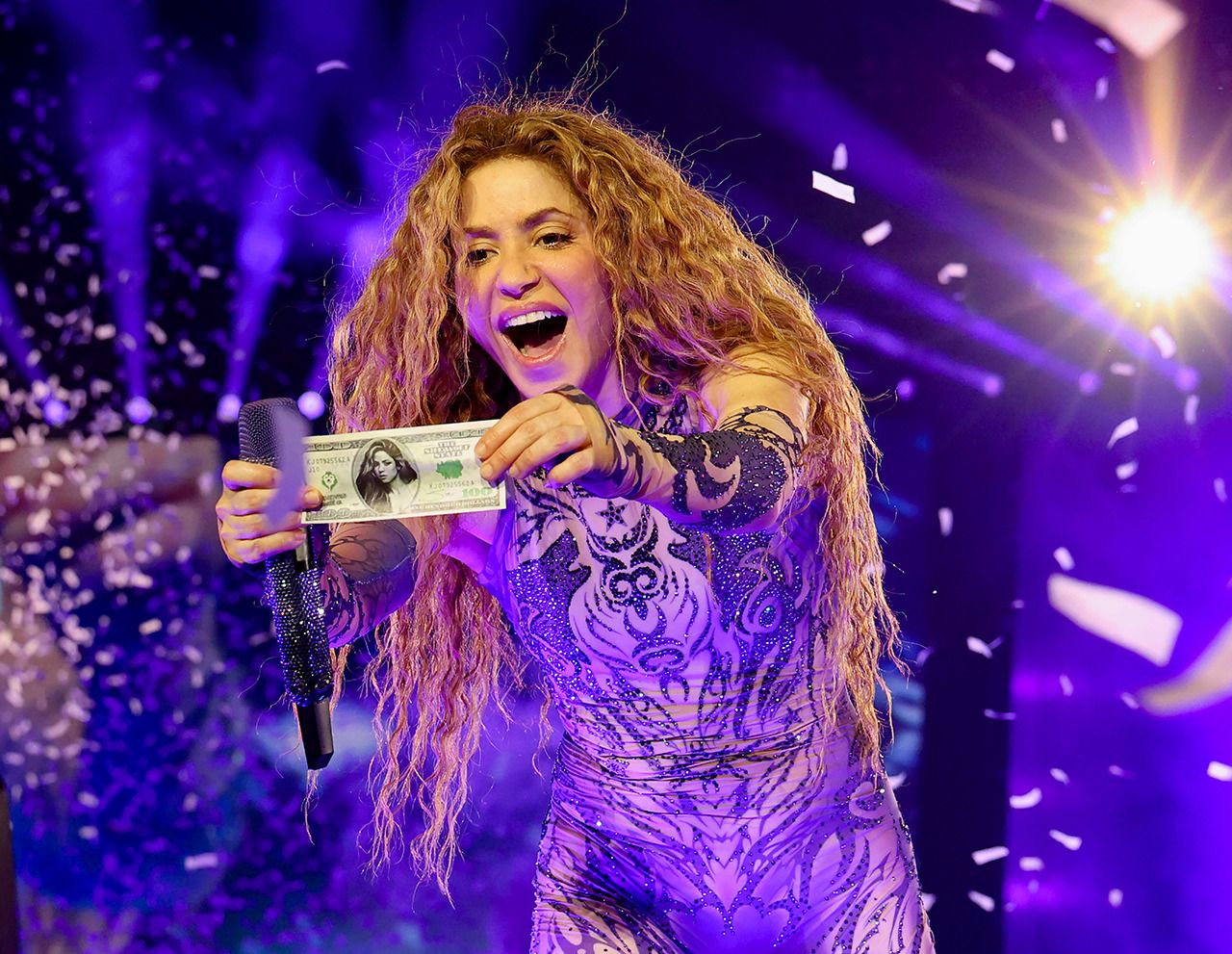 shakira_2.jpg