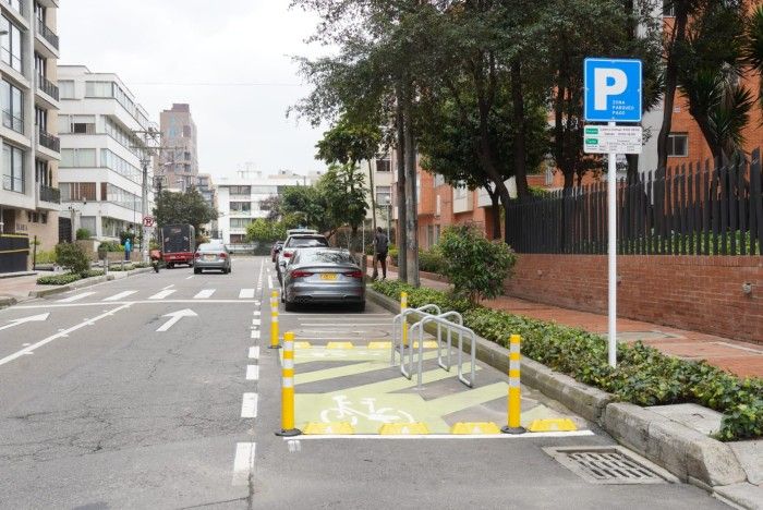 zona-de-parqueo-pago-identificacion_0.jpeg