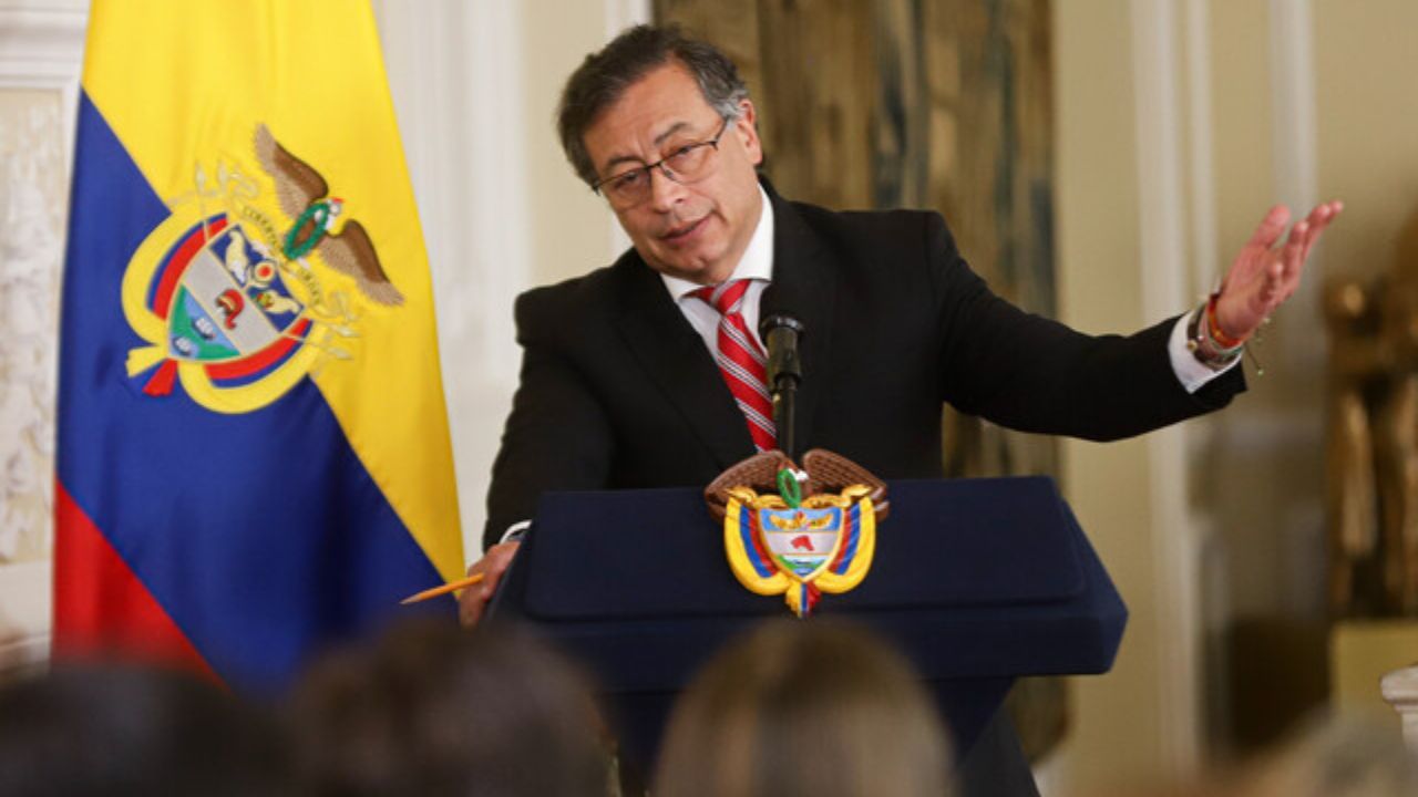 presidente_petro_les_solicito_retornar_al_pais_a_los_colombianos_indocumentados_en_estados_unidos.jpg