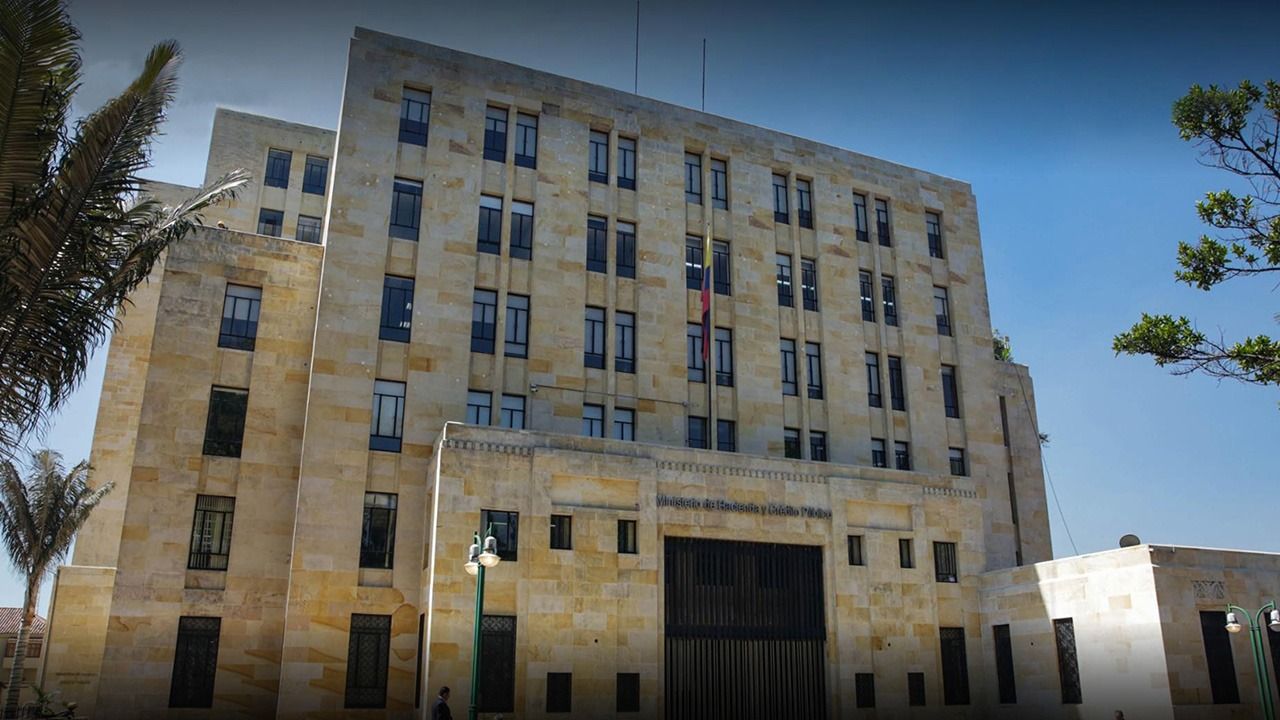 ministerio_de_hacienda_0.jpeg
