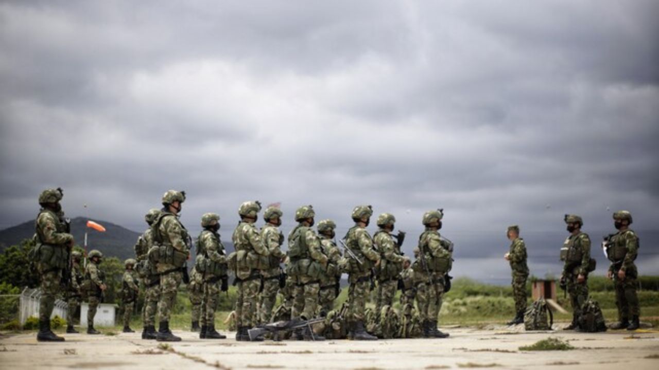 ejercito_colombiano_3.jpg