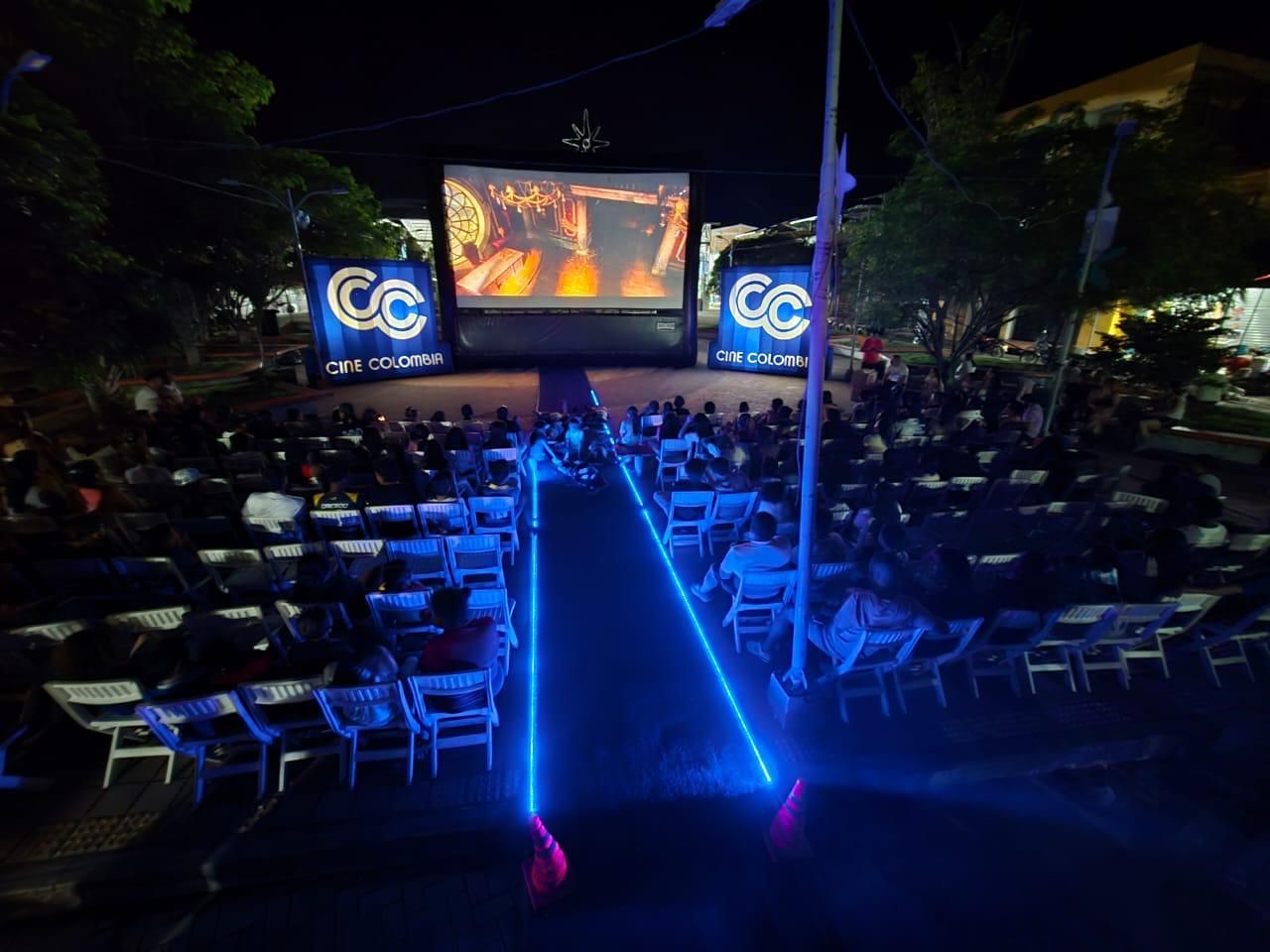 cine_1_0.jpg