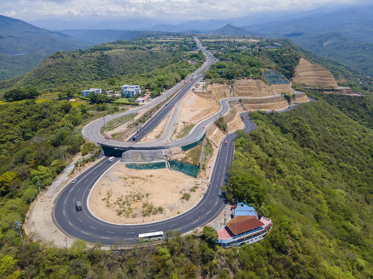 el_tercer_carril_bogota_girardot_llevaba_un_avance_del_73_52_por_ciento_con_corte_al_15_de_diciembre_creditos_ani.jpg