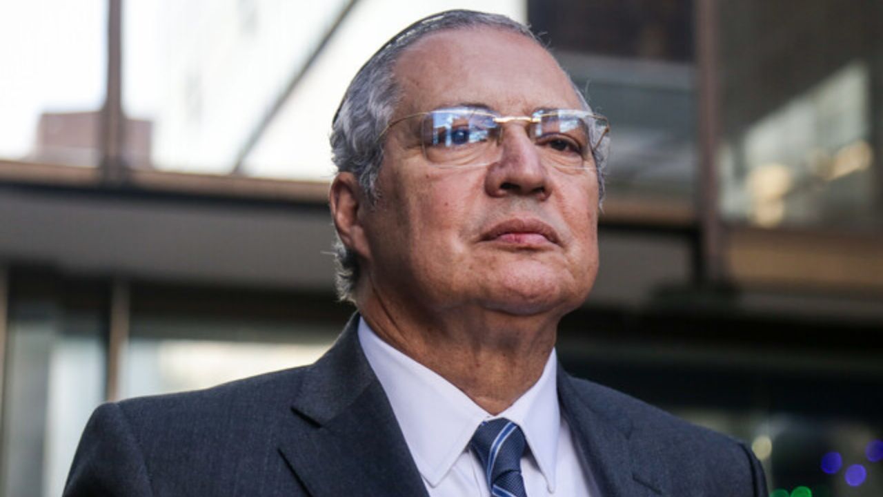 ivan_name_expresidente_del_senado.jpg