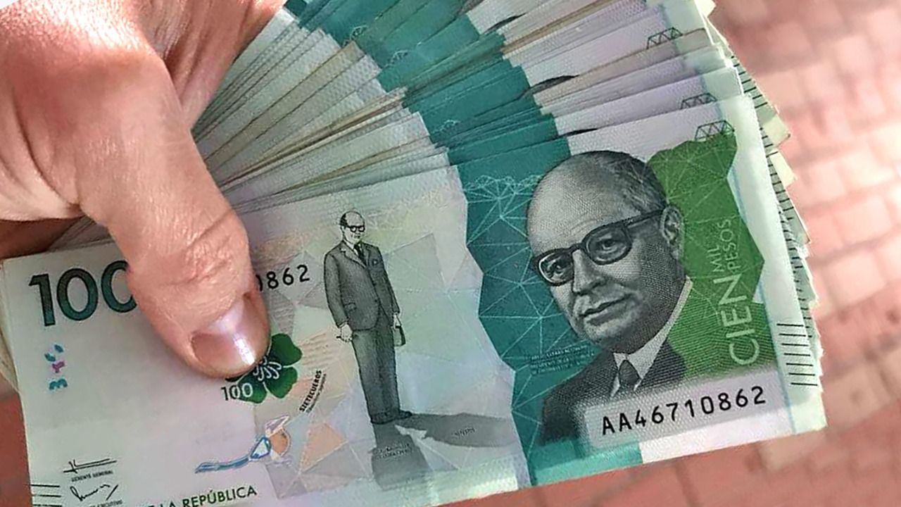 billetes_freepik_2_1.jpeg