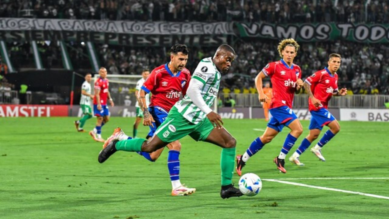 andres_roman_en_copa_libertadores.jpg