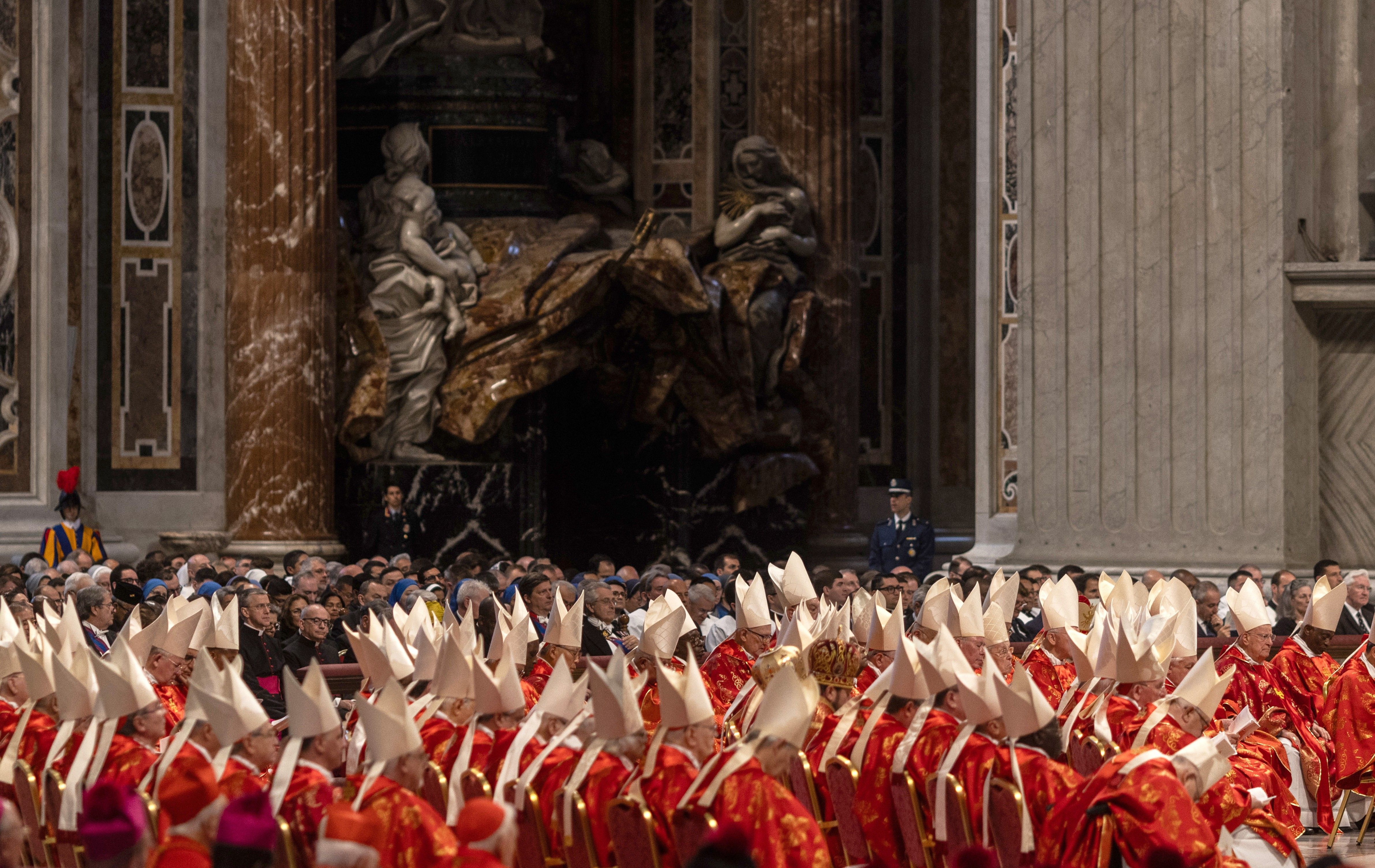 2025-05-07t130459z_1746623096_dpaf250507x99x771963_rtrfipp_4_religion-people-church-pope.jpg