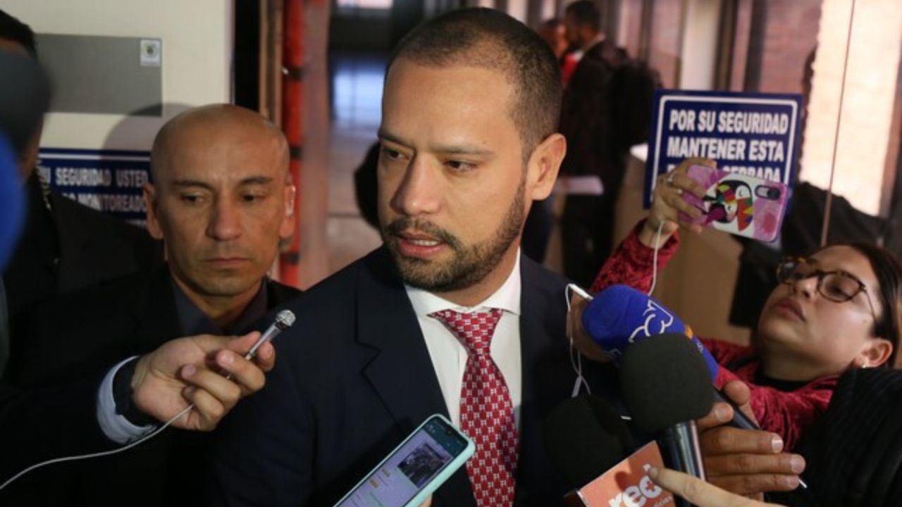 diego_cadena_abogado_1.jpg