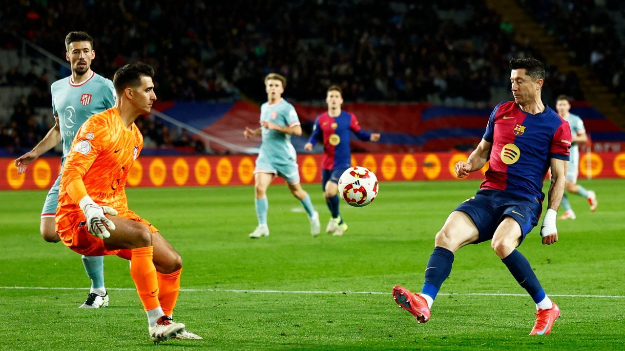 lewandoski_contra_atletico_de_madrid_0.jpg
