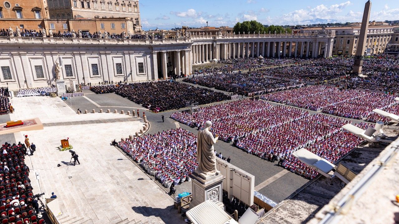 funeralpapafrancisco3.jpg