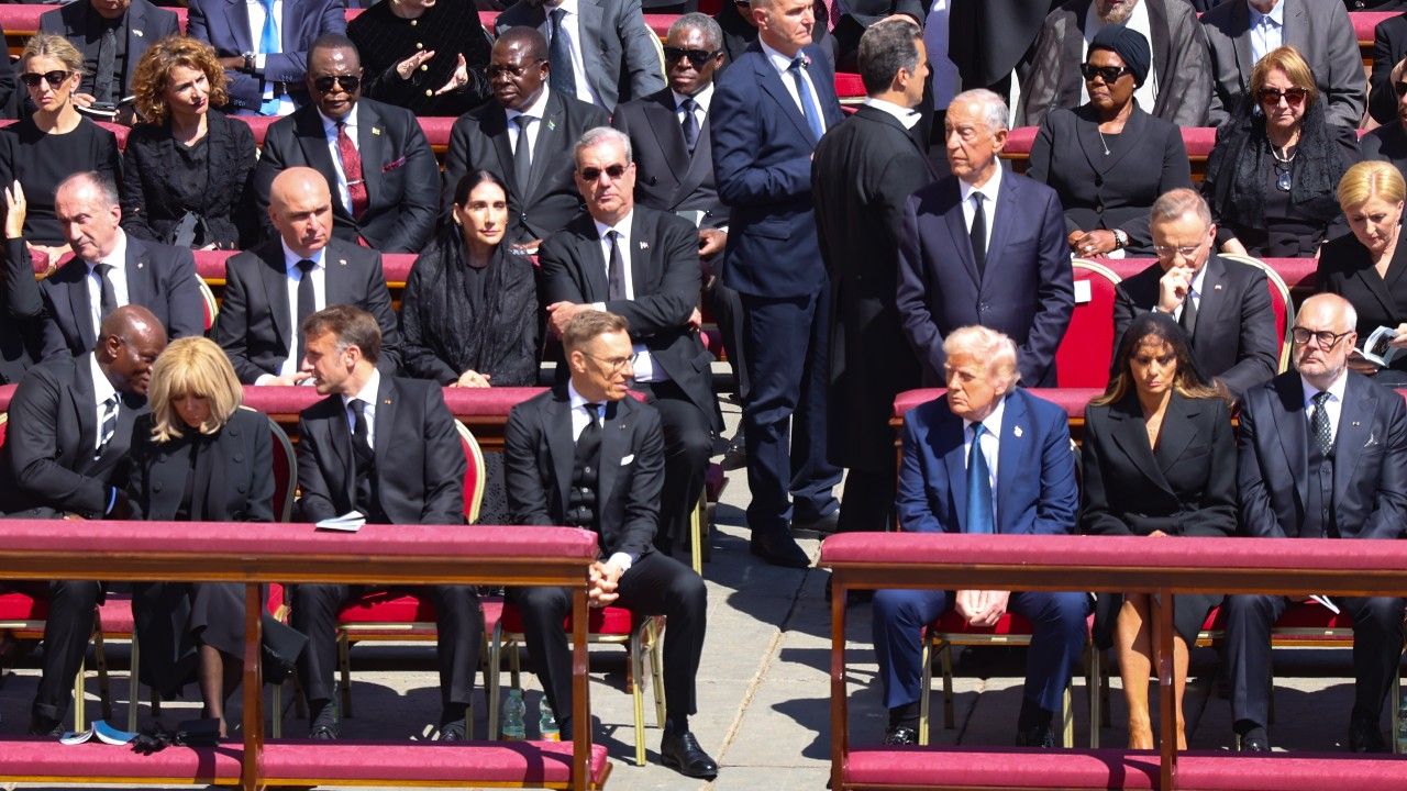funeralpapafrancisco4.jpg