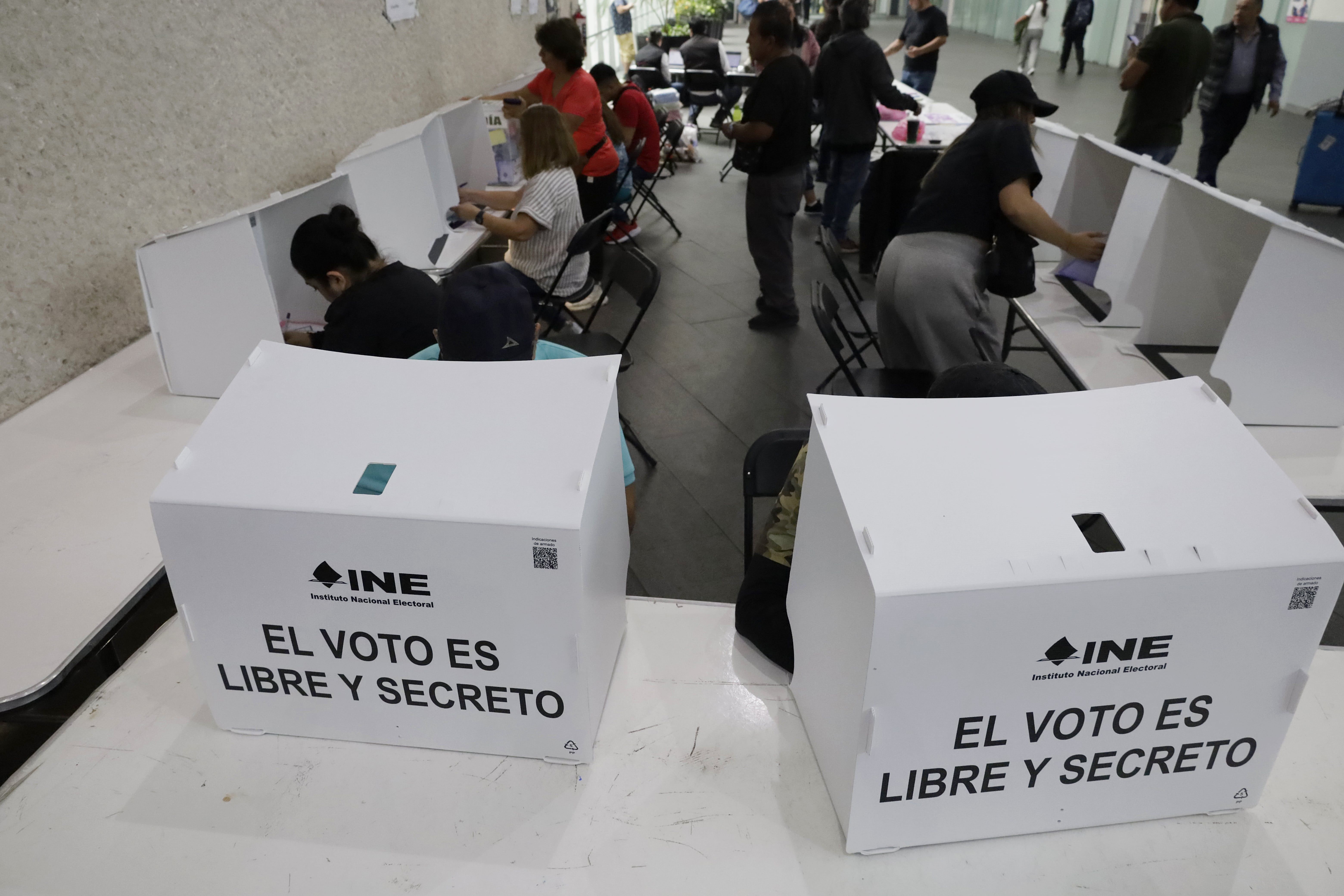 2025-06-01t000000z_1971845884_mt1nurpho000sjd4am_rtrmadp_3_mexico-judicialbranch-elections-min.jpg