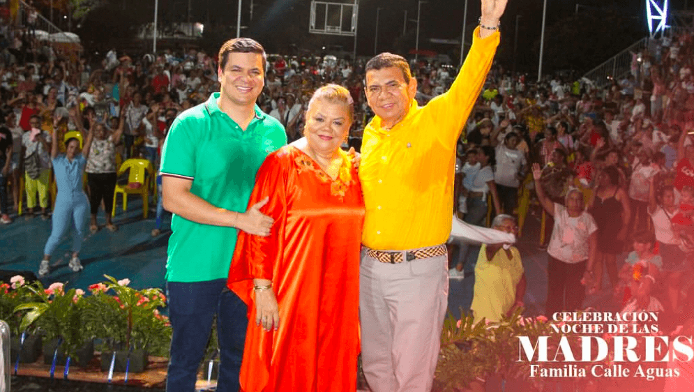 calle_celebracion_dia_de_las_madres.png