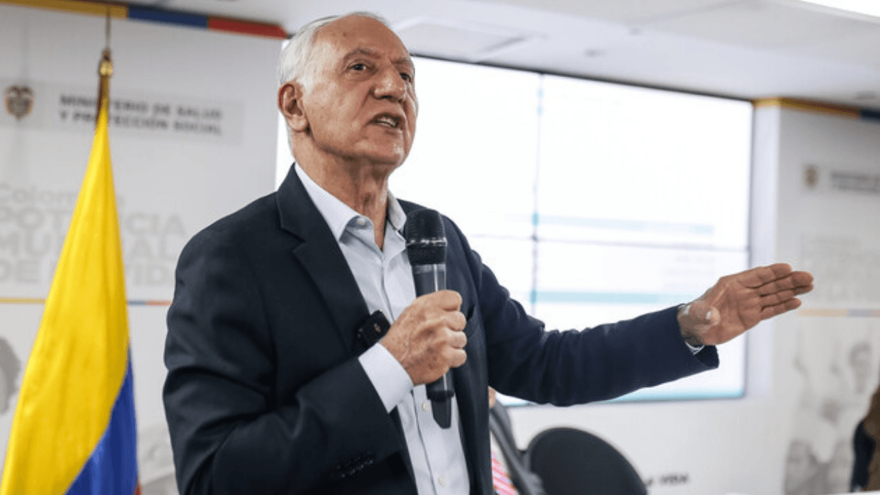 ministro_de_salud_guillermo_alfonso_jaramillo.png