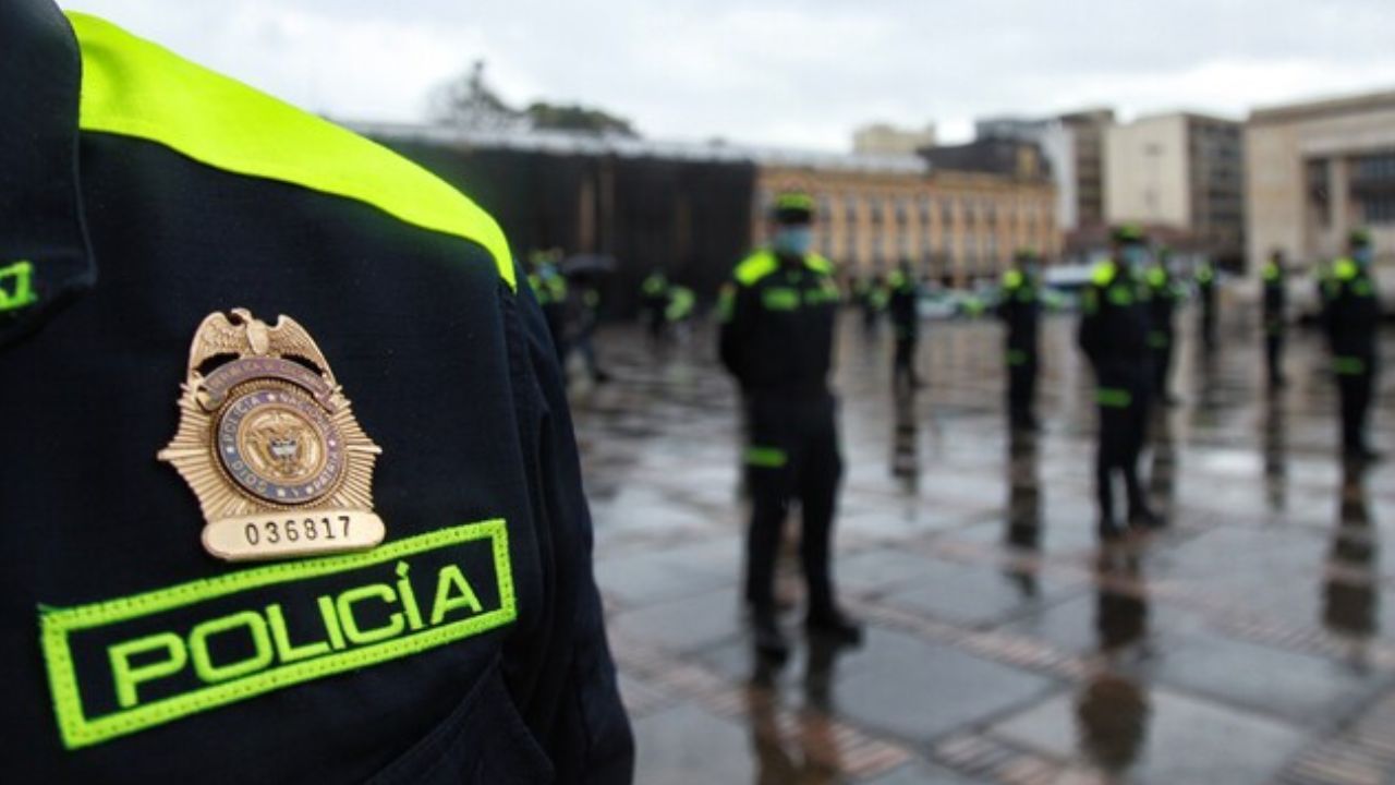 miembros_de_la_policia_metropolitana_de_bogota_6.jpg