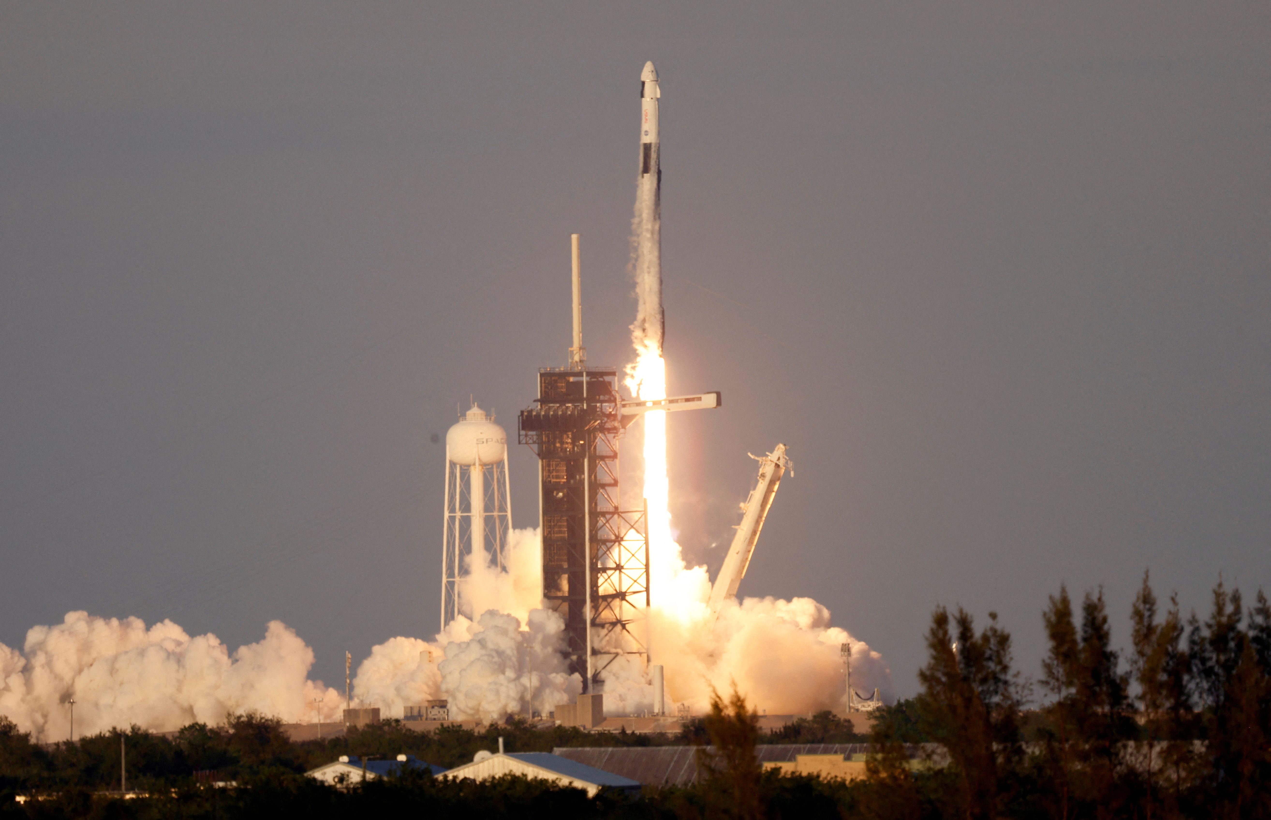 2025-08-08t223936z_737759960_rc2cddaaigq1_rtrmadp_3_space-nasa-crew-10.jpg