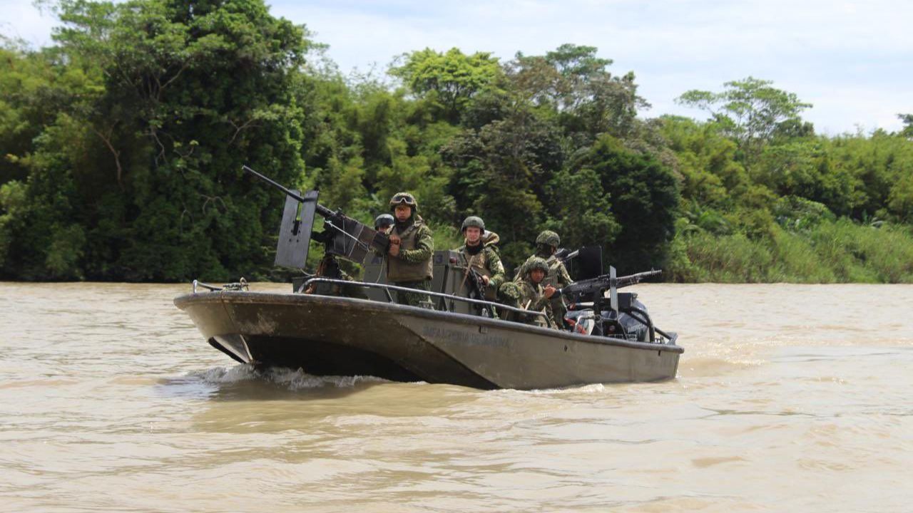 armada_nacional_en_choco_0.jpg