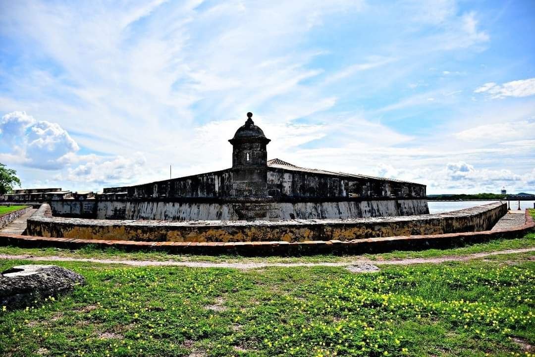 baluarte_de_san_fernando_cartagena.jpeg