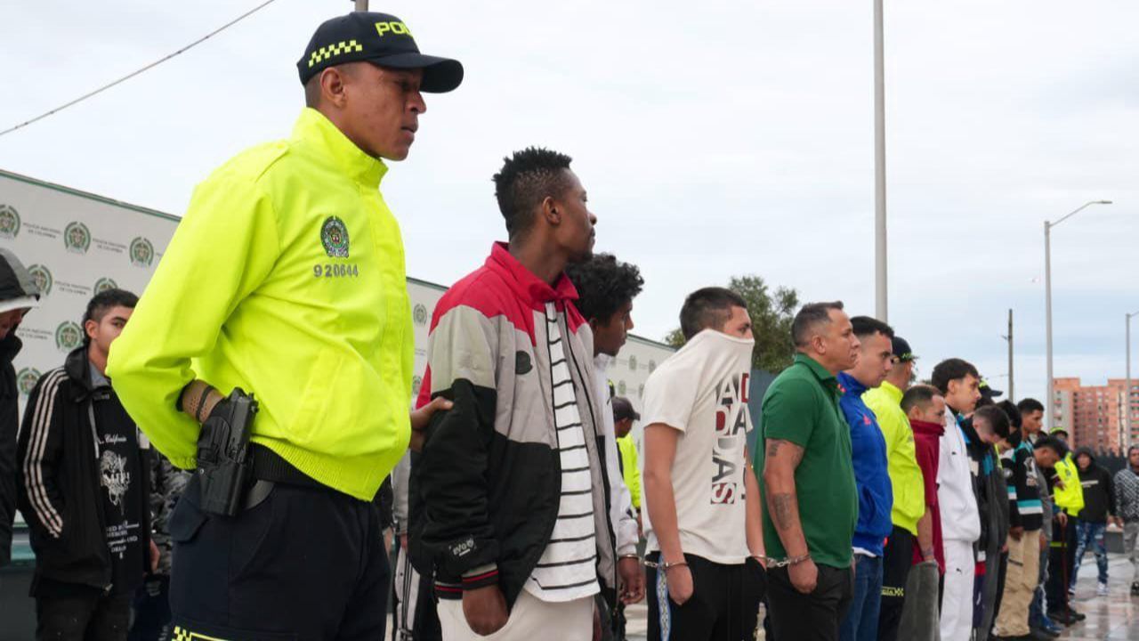 Policías capturados