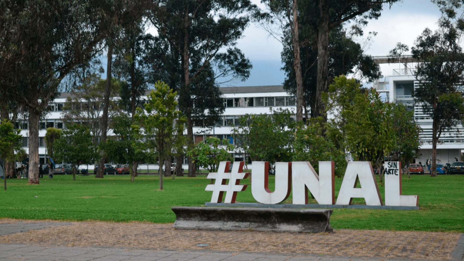 Universidad Nacional