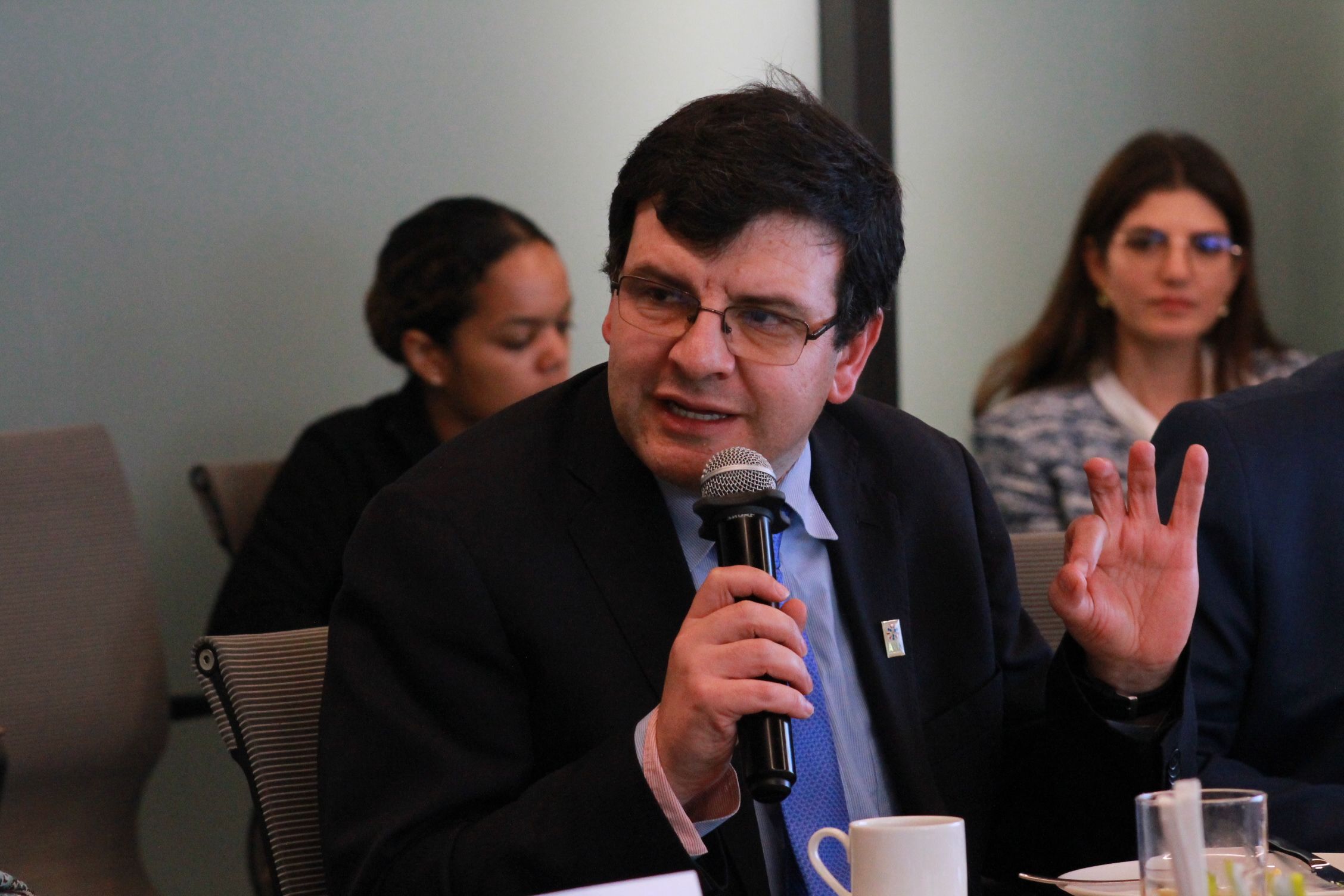 Germán Camacho, presidente de la Asociación Colombiana de Infectología