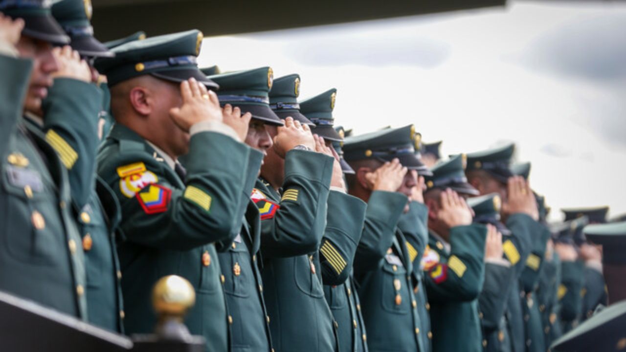 Miembros del Ejército nacional