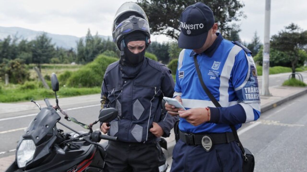 Agentes tránsito