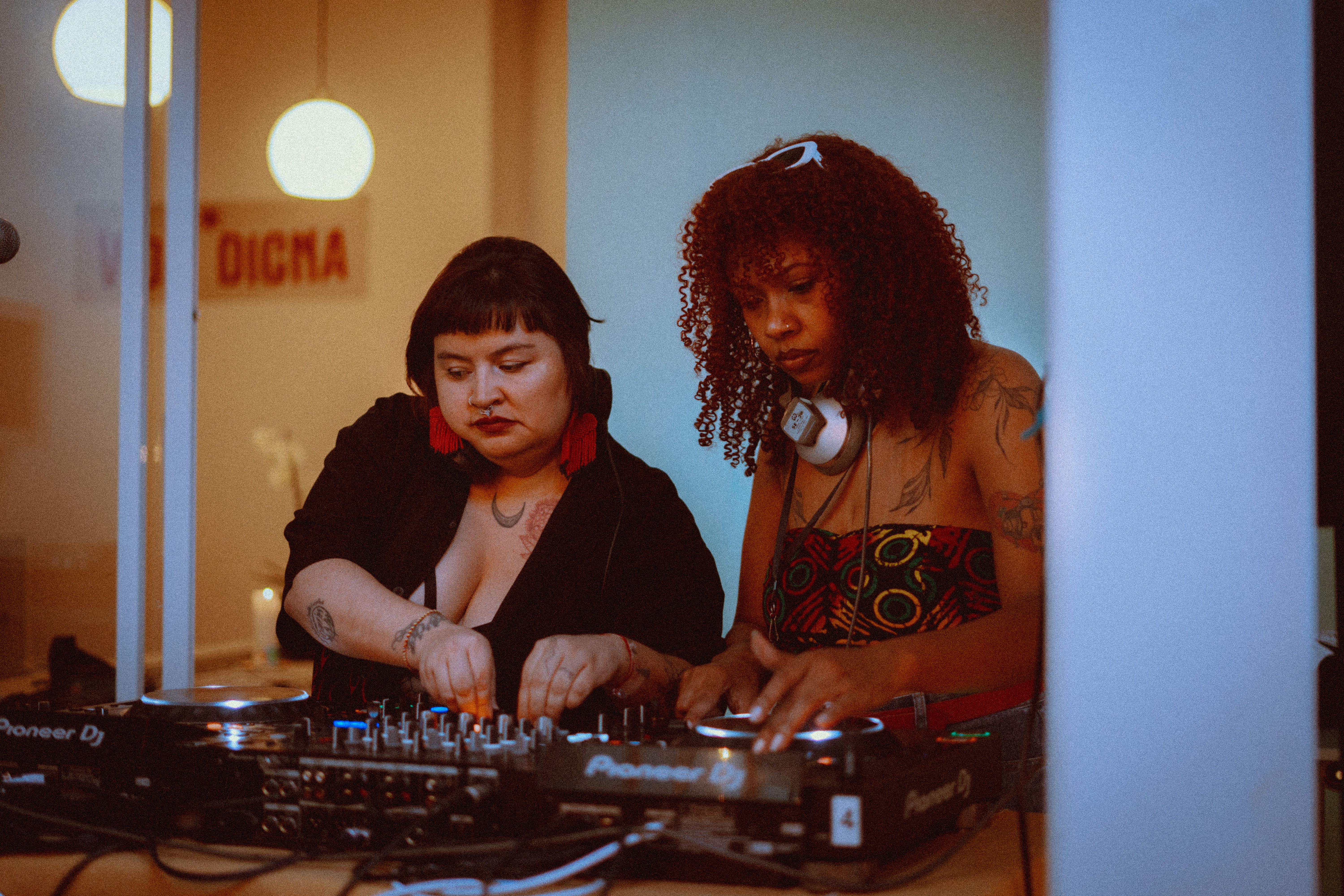 Escuela DJs