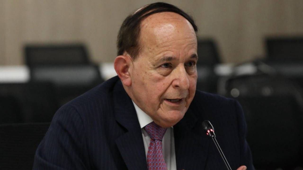 Álvaro Ashton 1