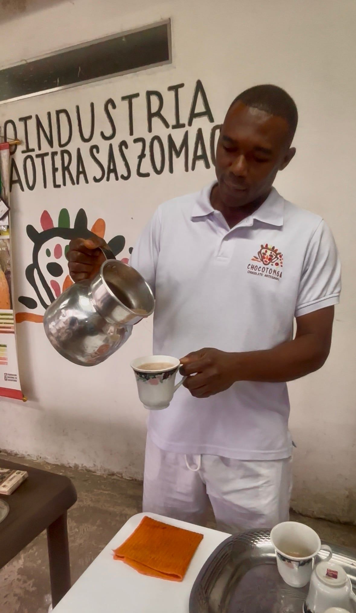 Yoliman Beltrán, de Chocotonga, emprendimiento de cacao en Miranda, Cauca. Foto CAMBIO.