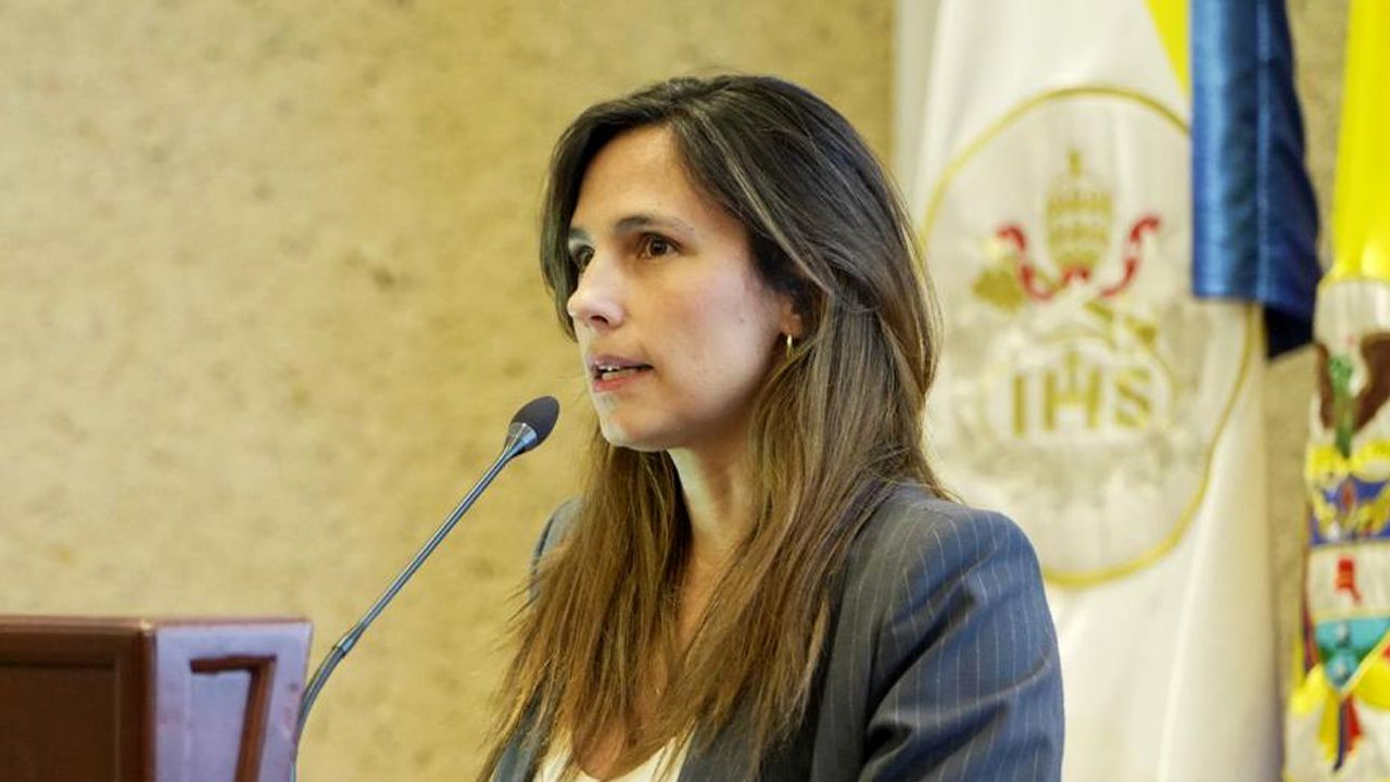 Helena Uran 1.