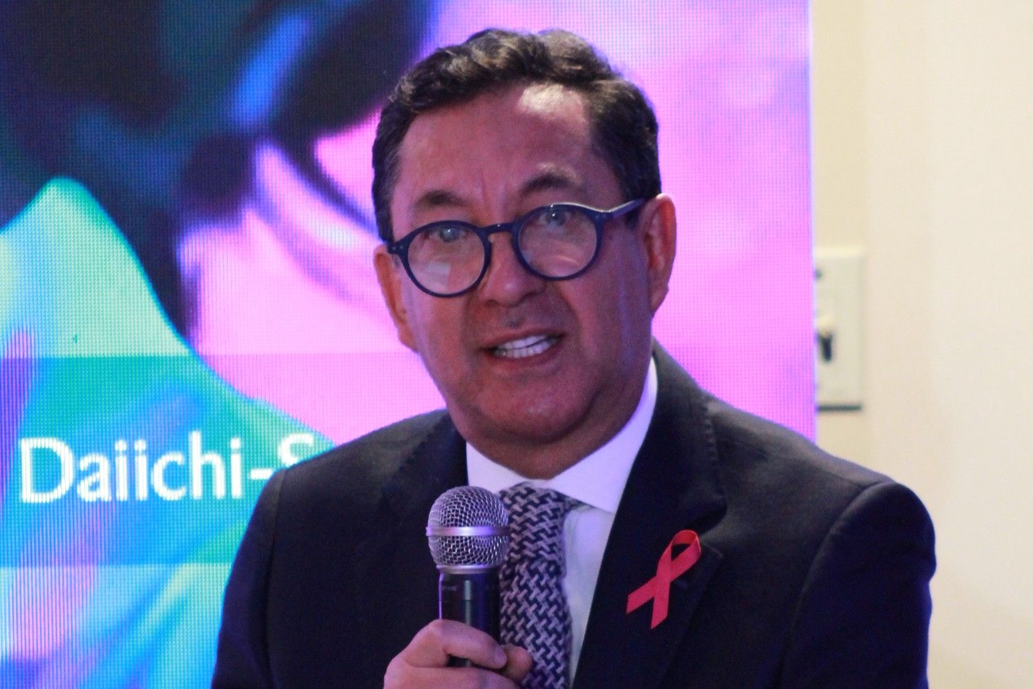 Fabio Torres, jefe de la Sección de Seno de la Fundación Santa Fe de Bogotá