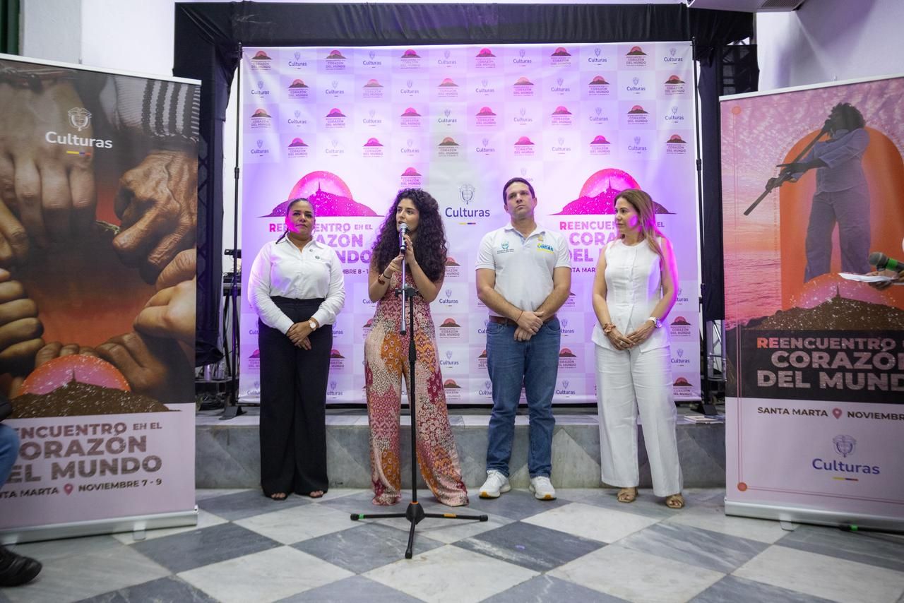 Yannai Kadamani, ministra de las Culturas, las Artes y los Saberes internaaaaa