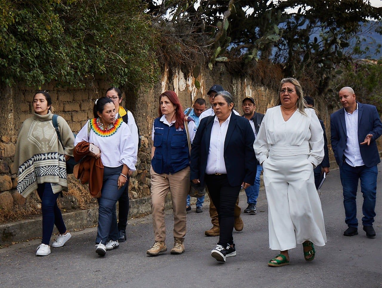 El trabajo con la sociedad civil es fundamental, dice la defensora