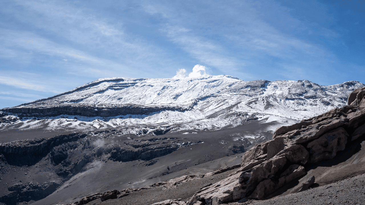 Cráter Arenas del Volcán Nevado del Ruiz