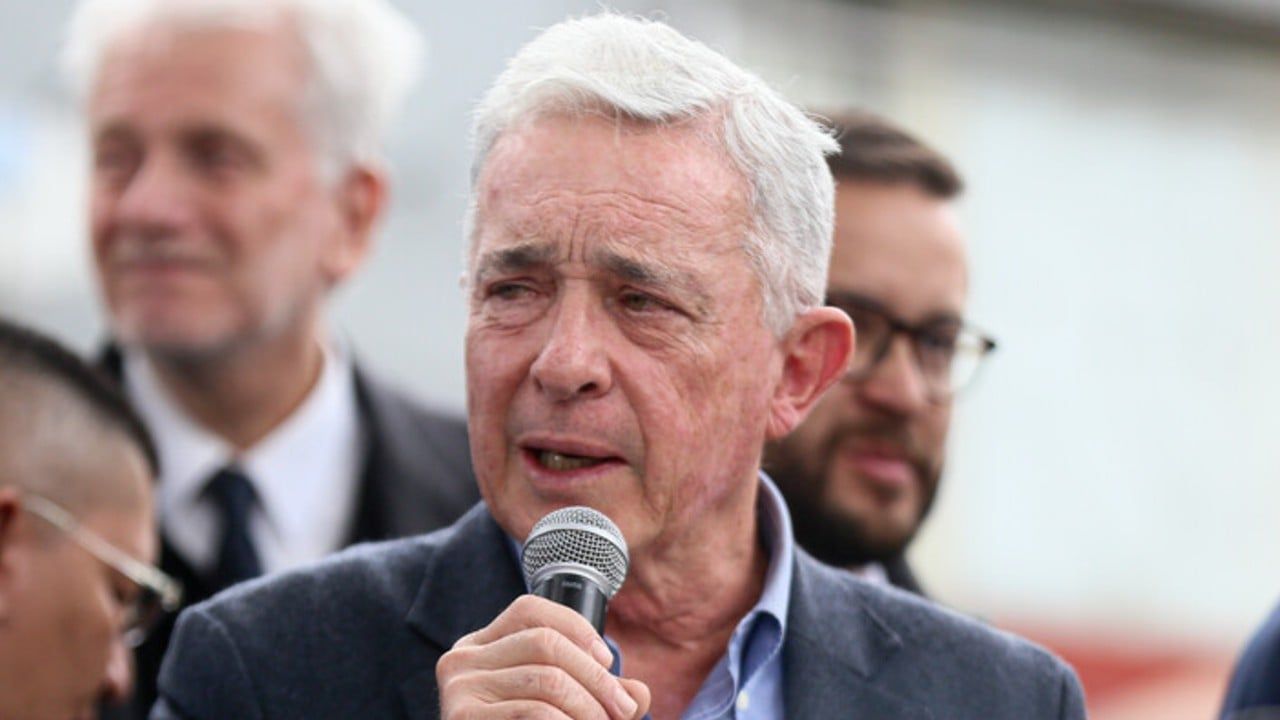 Álvaro Uribe Vélez 3