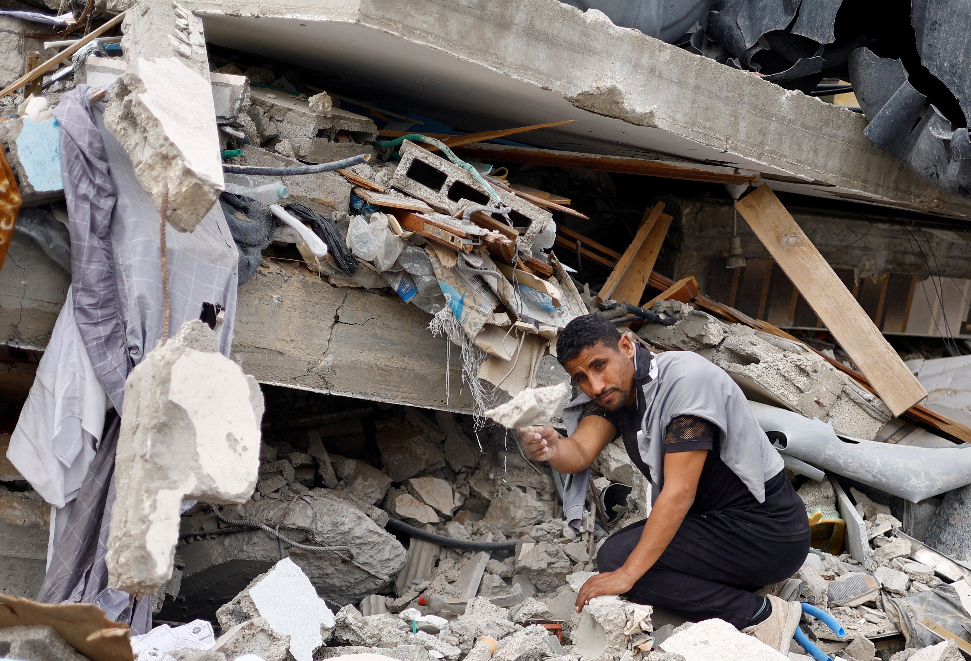 photologuephotos2025-022025-01-23t115455z_1623451677_rc2xecahdf1d_rtrmadp_3_israel-palestinians-gaza-ceasefire-soccerjpg