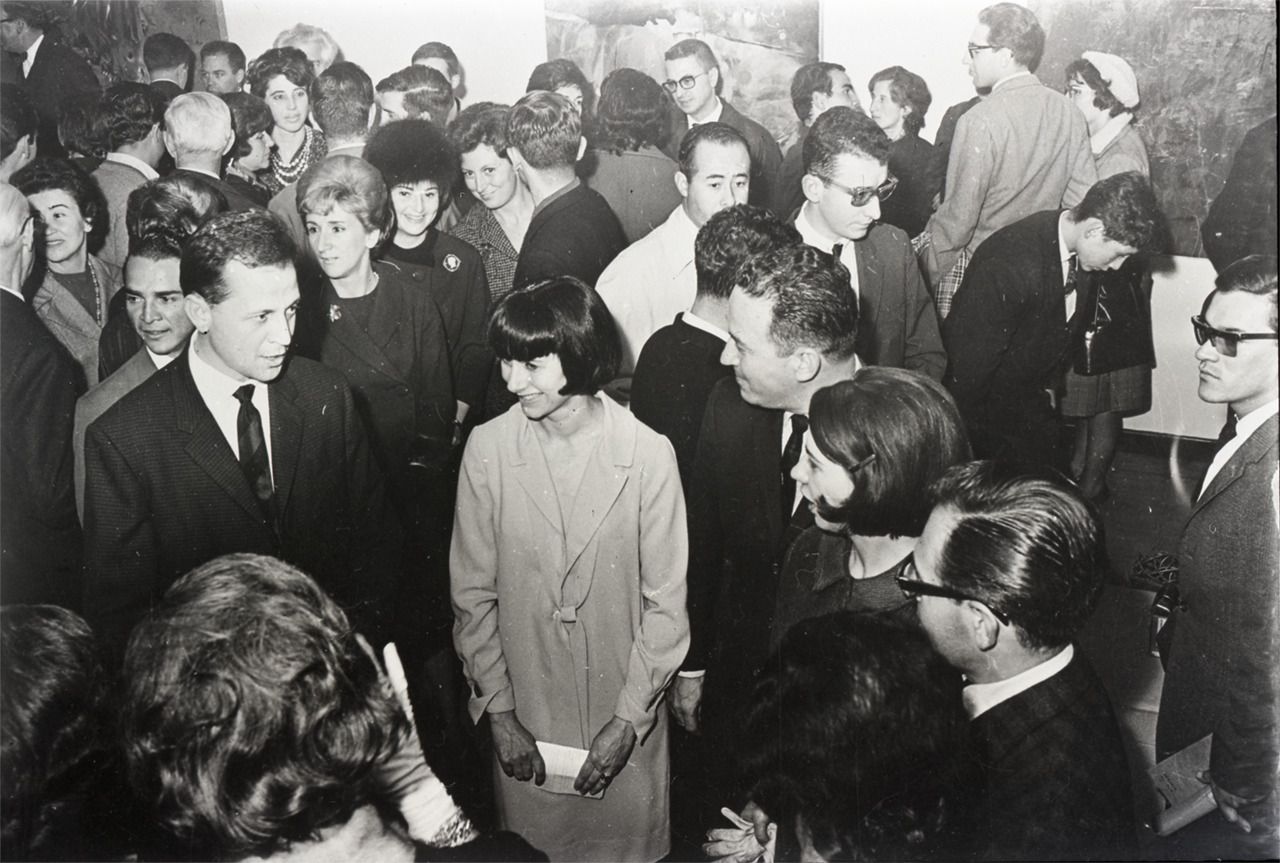 Marta en la inauguración del Museo de Arte Moderno en Bogotá, 1963.
