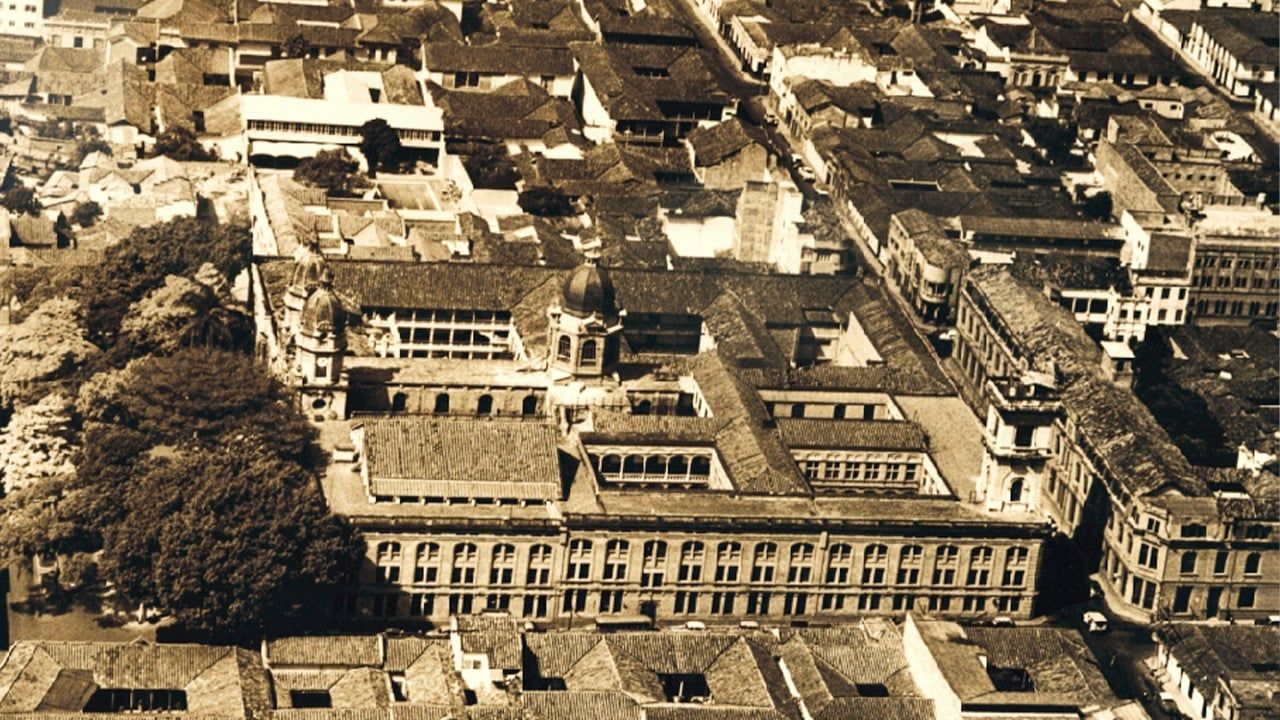 Registro histórico del Claustro de San Ignacio desde arriba.