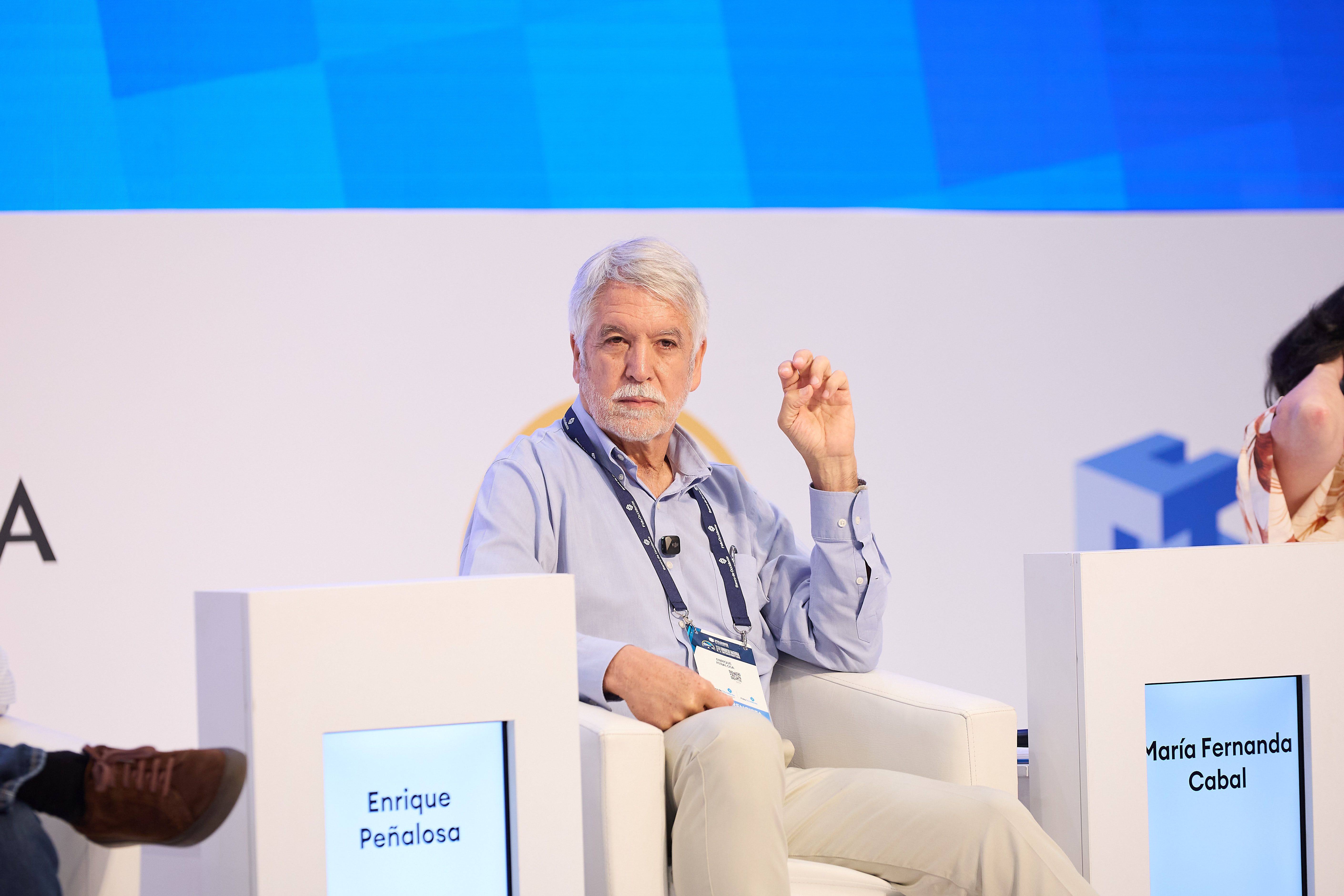 Enrique Peñalosa Congreso CCI