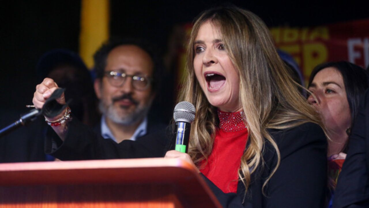 El Centro Democrático define el camino 5