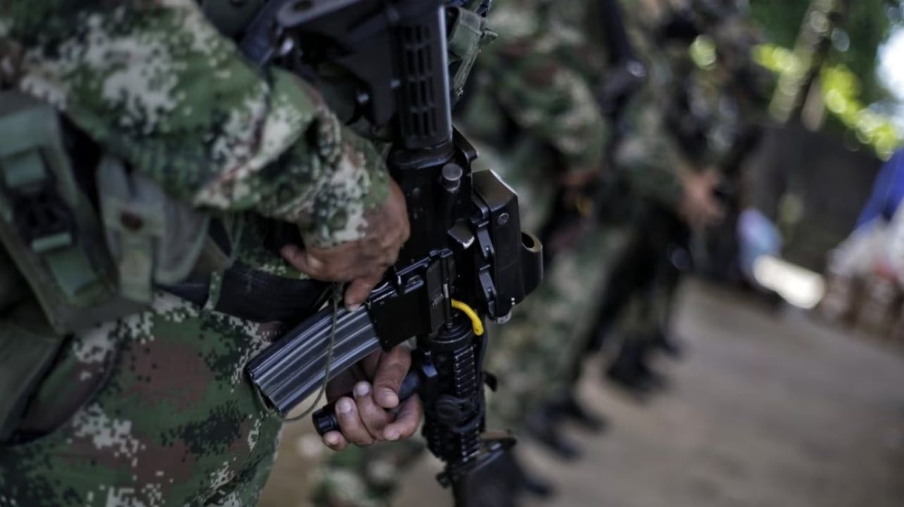 photologuephotos2025-08armas_0jpg