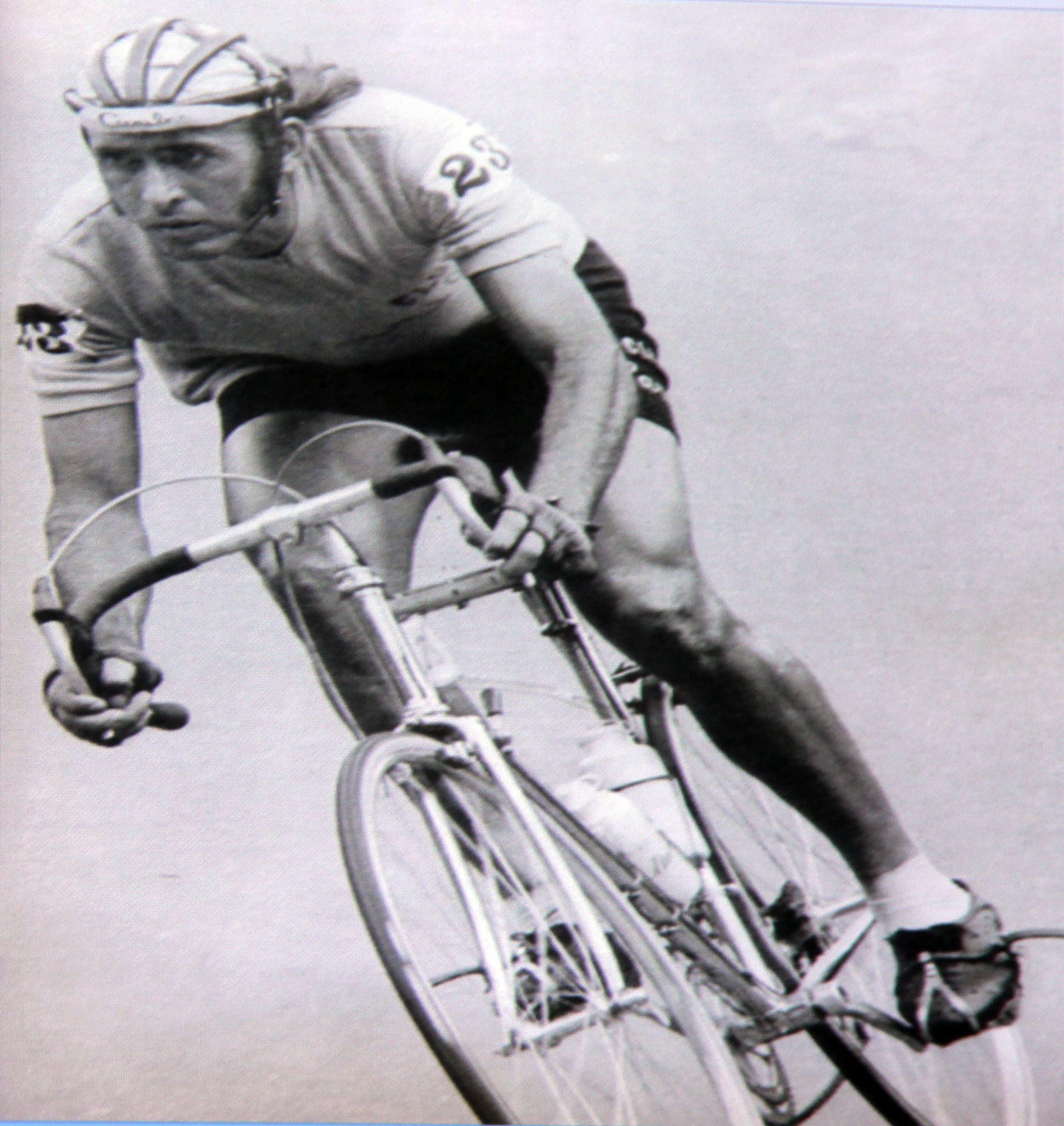 Cochise en blanco y negro