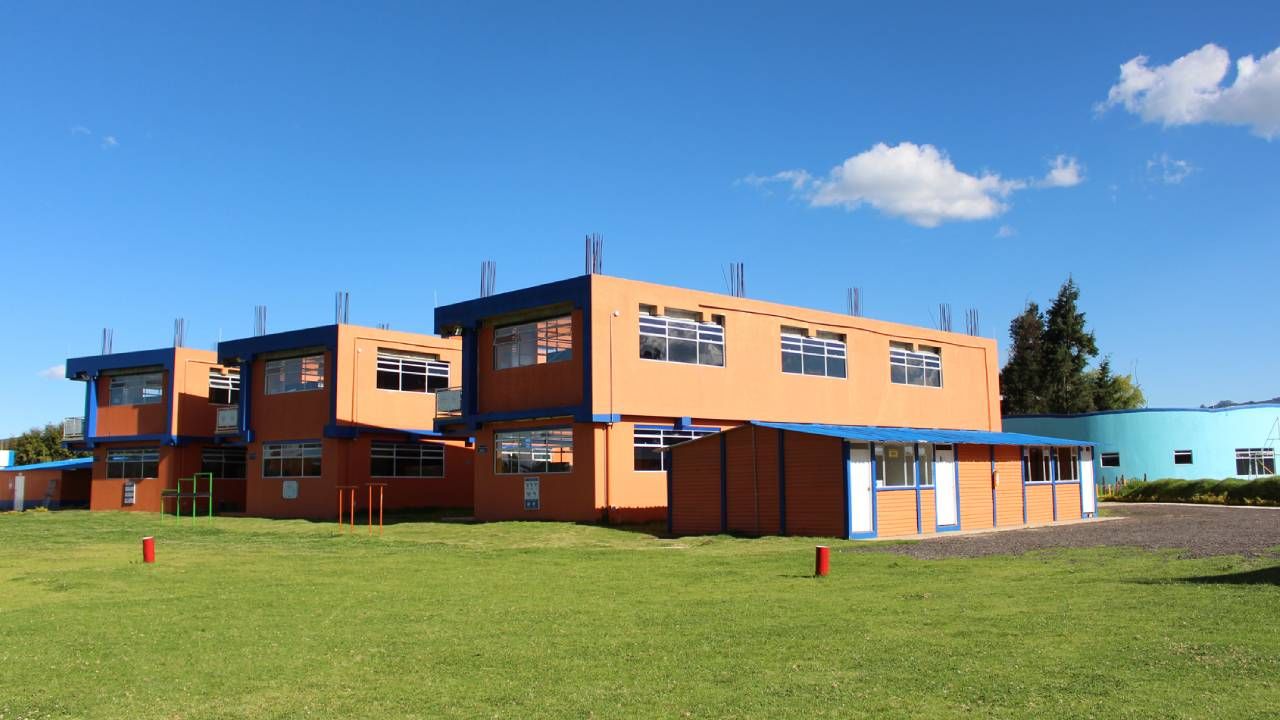 photologuephotos2025-09colegio_valeria_afanadorjpg