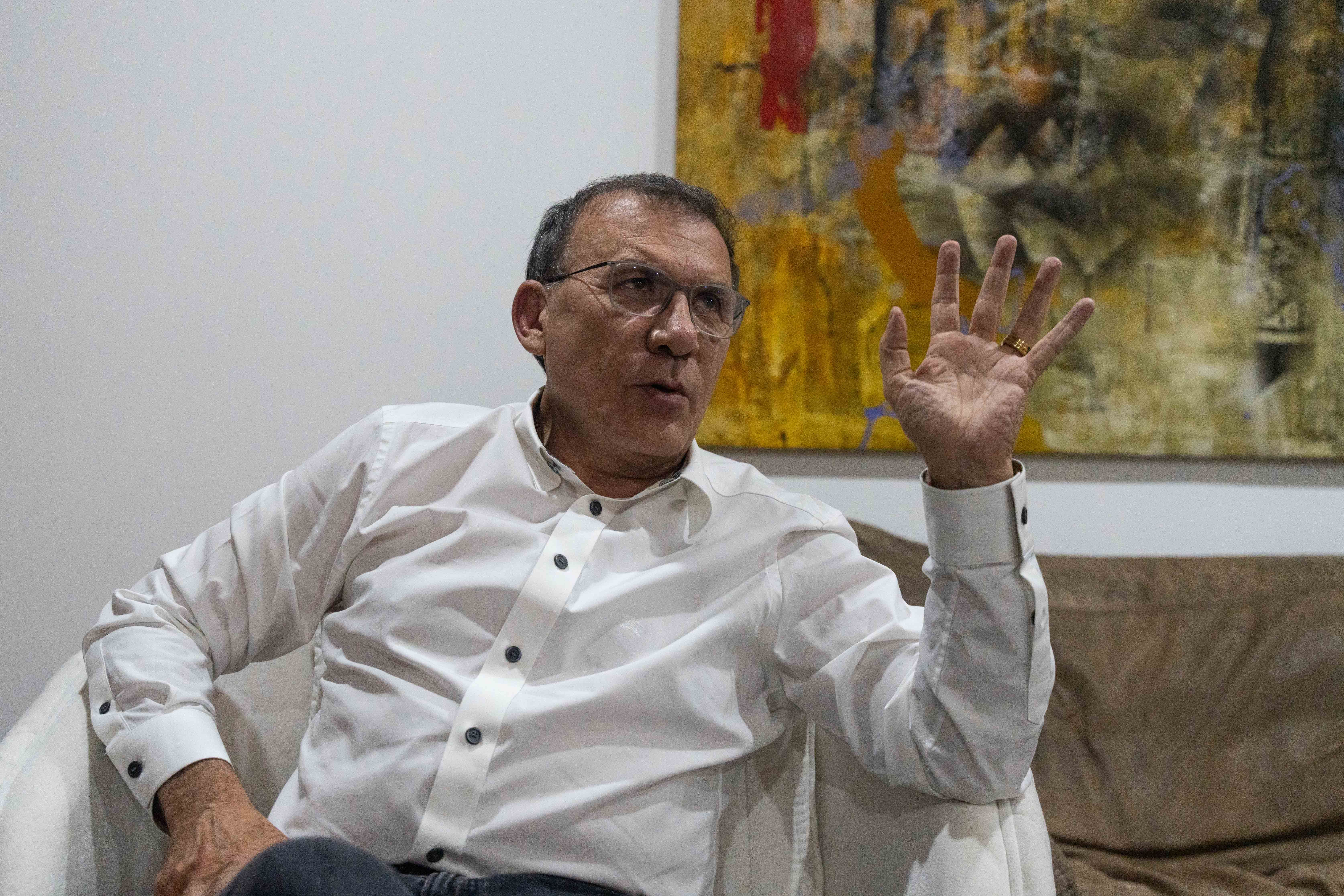 Roy Barreras CAMBIO 4