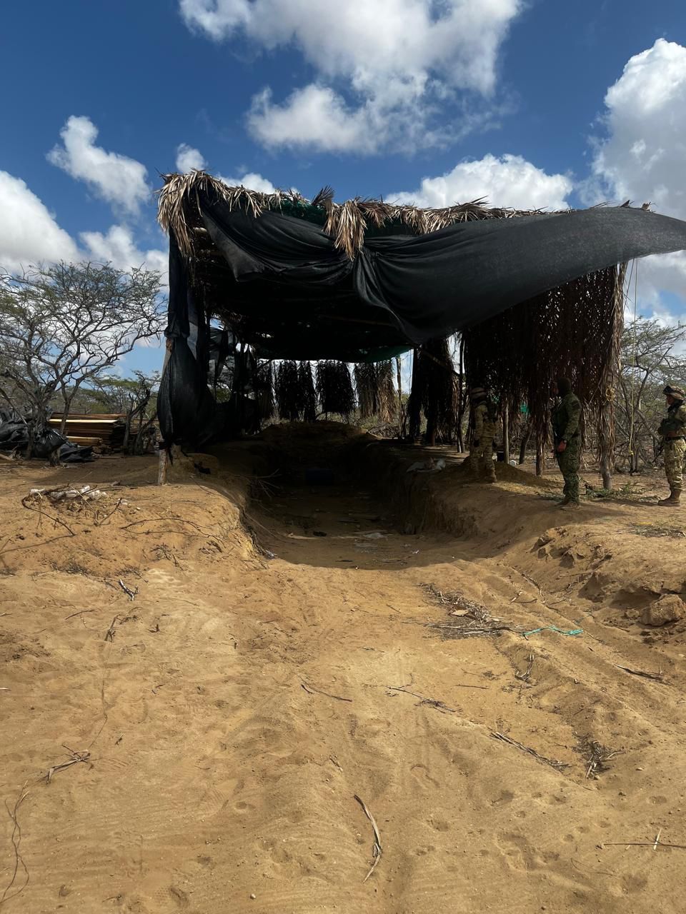 estructura ilegal