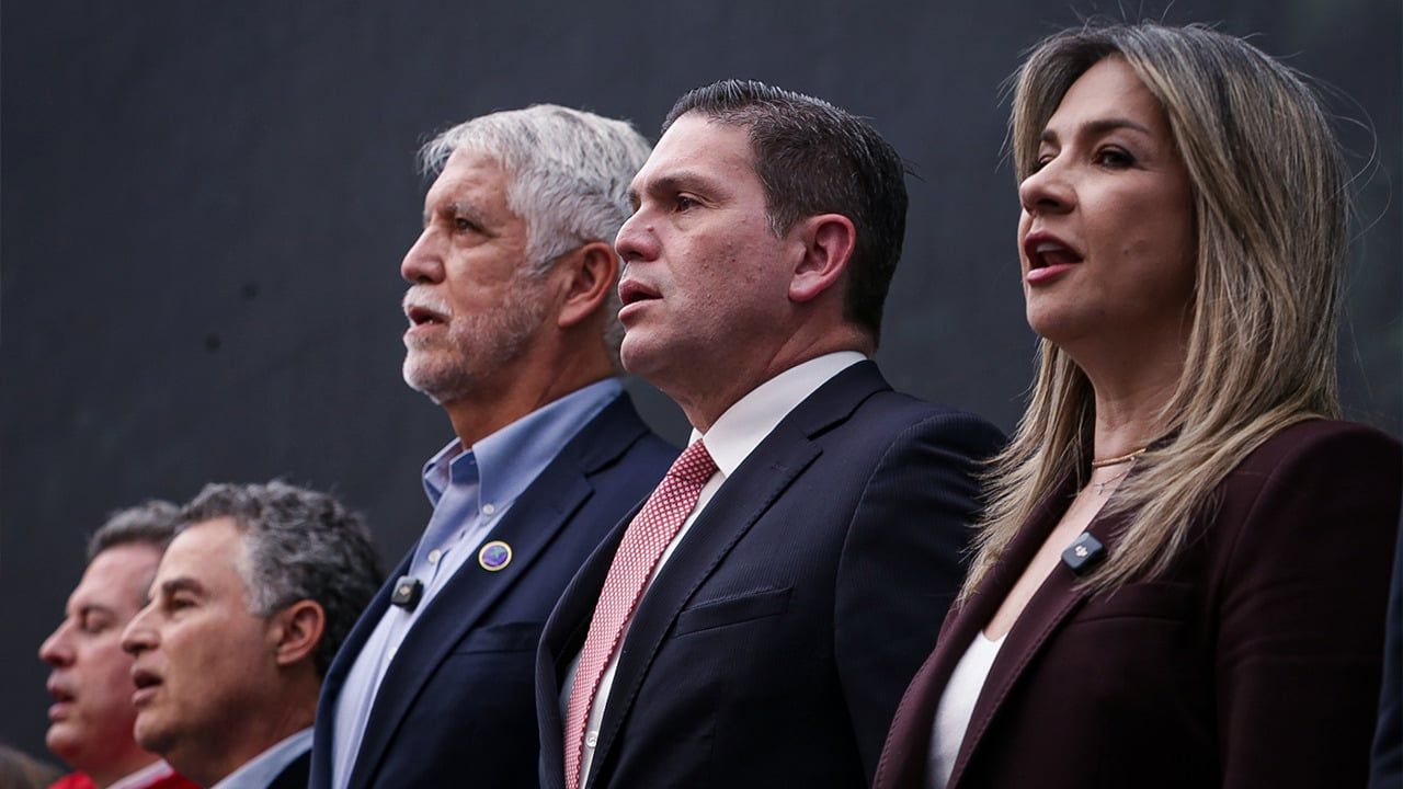 Vicky Dávila, Juan Carlos Pinzón, Enrique Peñalosa, Aníbal Gaviria y Juan Manuel Galán. Foto: Colprensa.